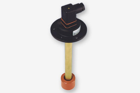 Sensor mit WHG Zulassung zur Feststellung von Temperatur und Füllstand in hydraulischen Systemen 