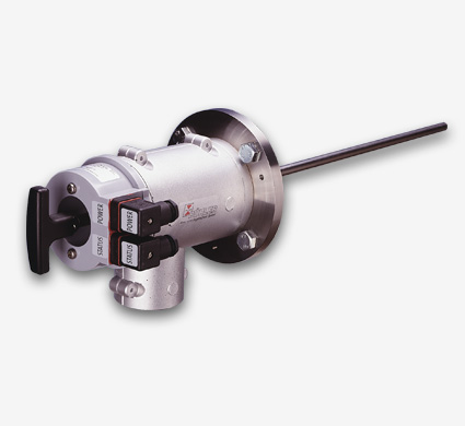 Beheizte Sonde mit integriertem Partikelfilter zur Entnahme des Messgases aus Prozessen mit geringer Staubbeladung. Beheizte Sonde mit integriertem Partikelfilter zur Entnahme des Messgases aus Prozessen mit geringer Staubbeladung.